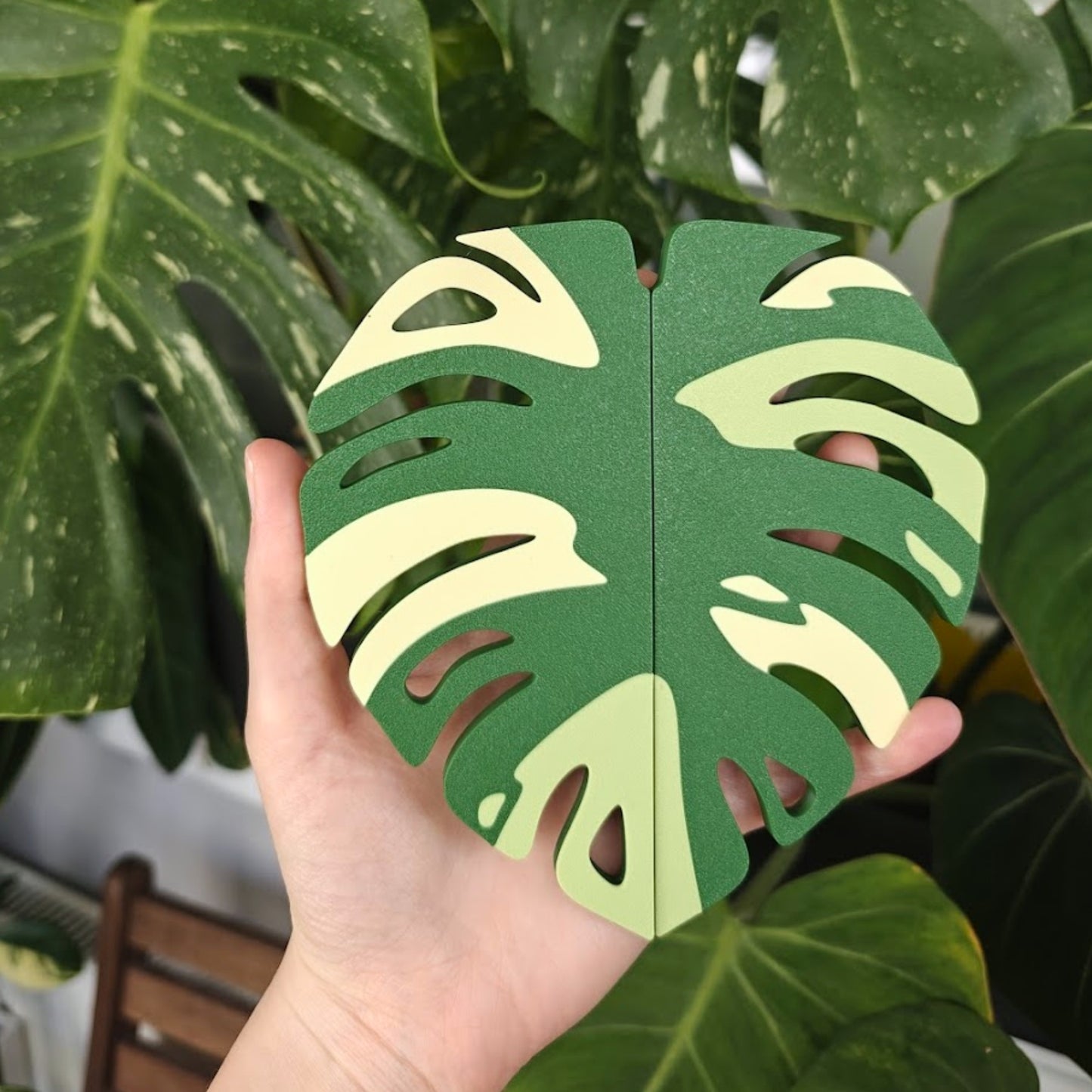 Monstera ručke za IKEA MILSBO ili RUDSTA vitrinu