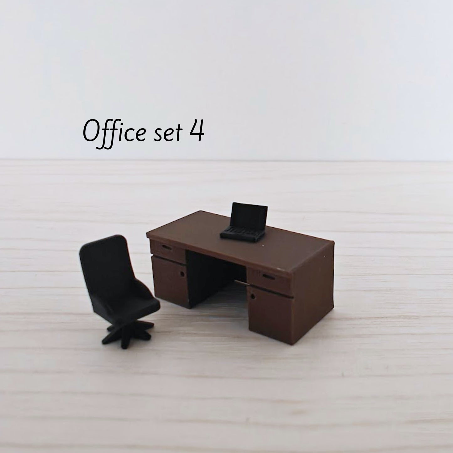Minijaturni set uredskog namještaja u mjerilu 1/64 