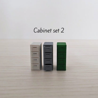 Minijaturni set uredskog namještaja u mjerilu 1/64 