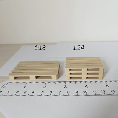 Miniature Pallets, 1/24 and 1/18 Scale Diorama Accessories for Displays, Model Scenes, Crafts, Hobby Projects, 3D print