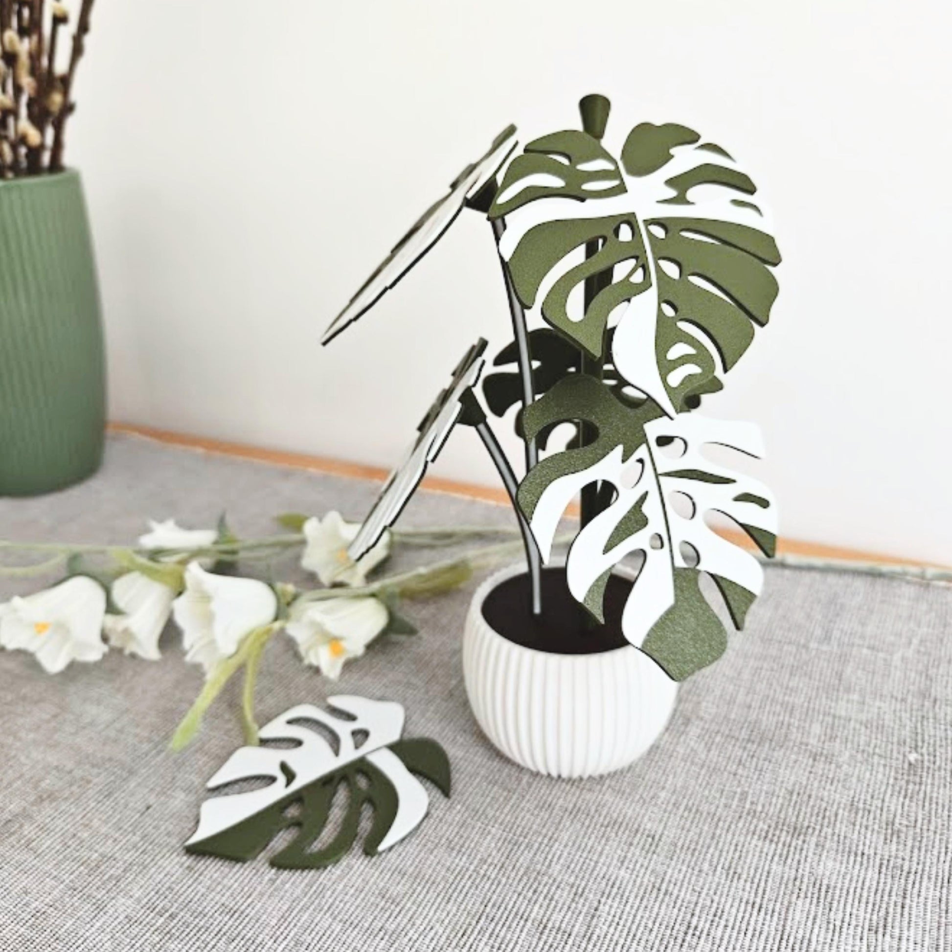 Monstera Coaster Plant, Two-Toned MAGNETIC Leaves with Inner Fenestrations, Coaster Set Gift for Plant Lovers, 3D printed Coasters