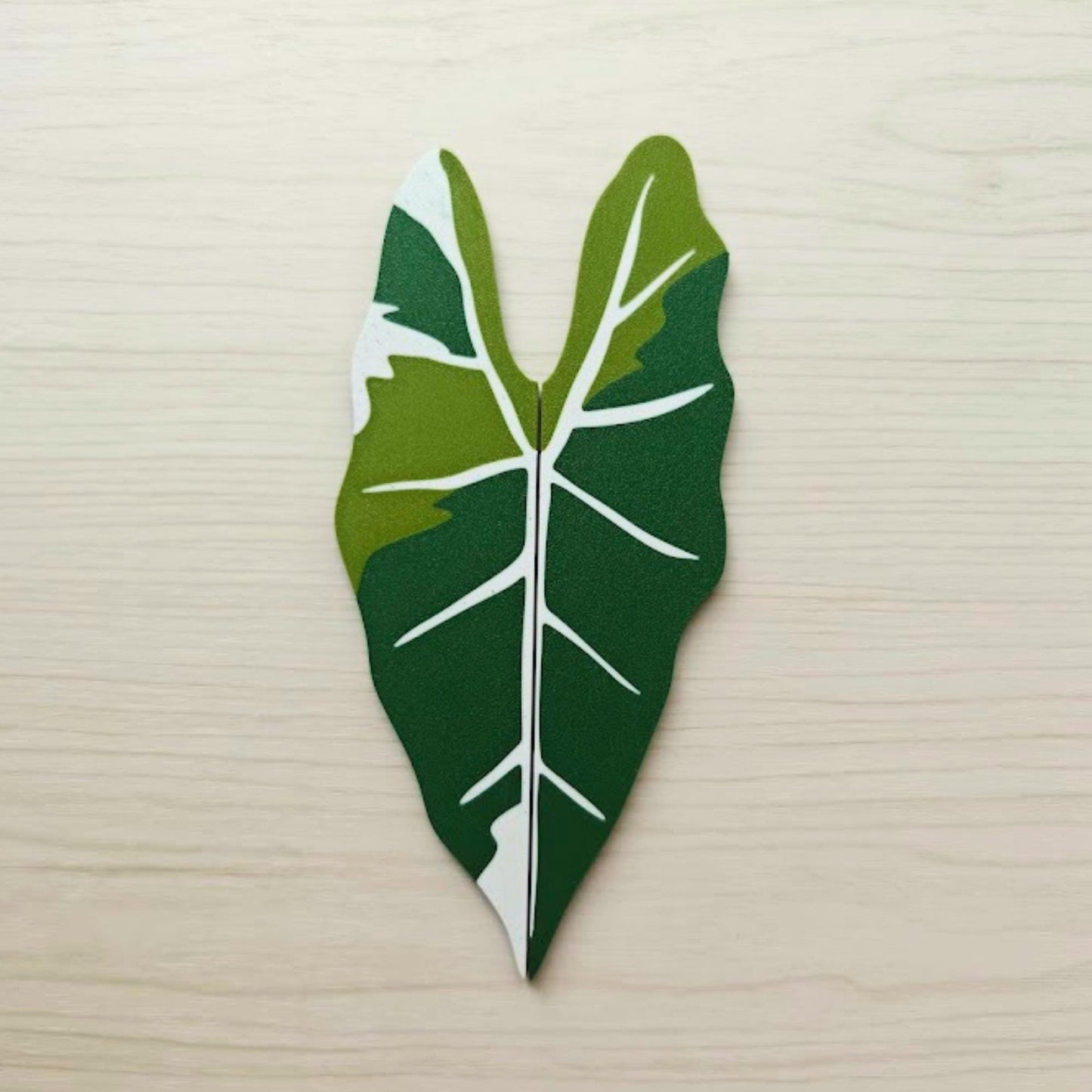 Slip-On Leaf Handles for IKEA MILSBO Cabinet, No Tools Needed, 3D Printed Alocasia Frydek Variegated Plant Decor