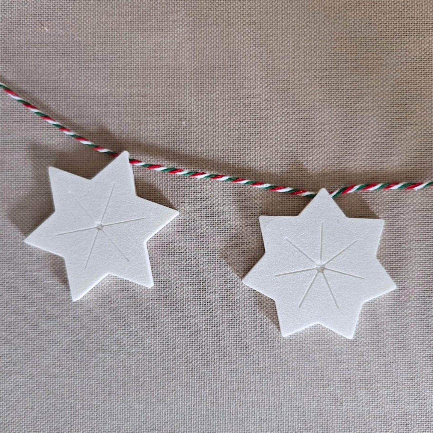 Hanging Stars, Set of 5, 3D Printed Holiday Garland Ornaments, Minimalist Christmas Tree Decor, Scandinavian Style