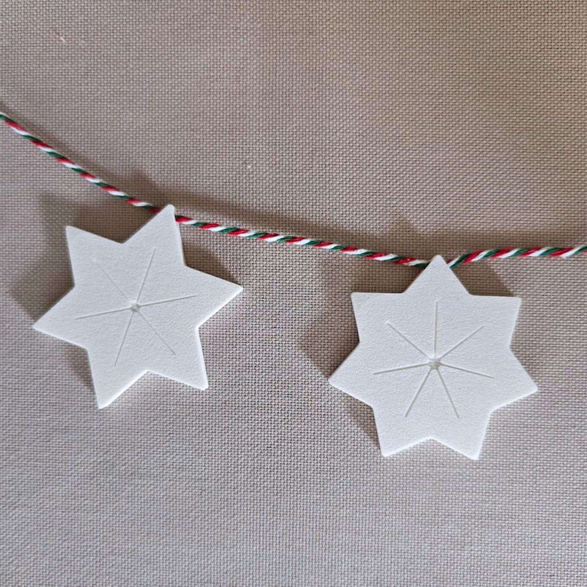 Hanging Stars, Set of 5, 3D Printed Holiday Garland Ornaments, Minimalist Christmas Tree Decor, Scandinavian Style