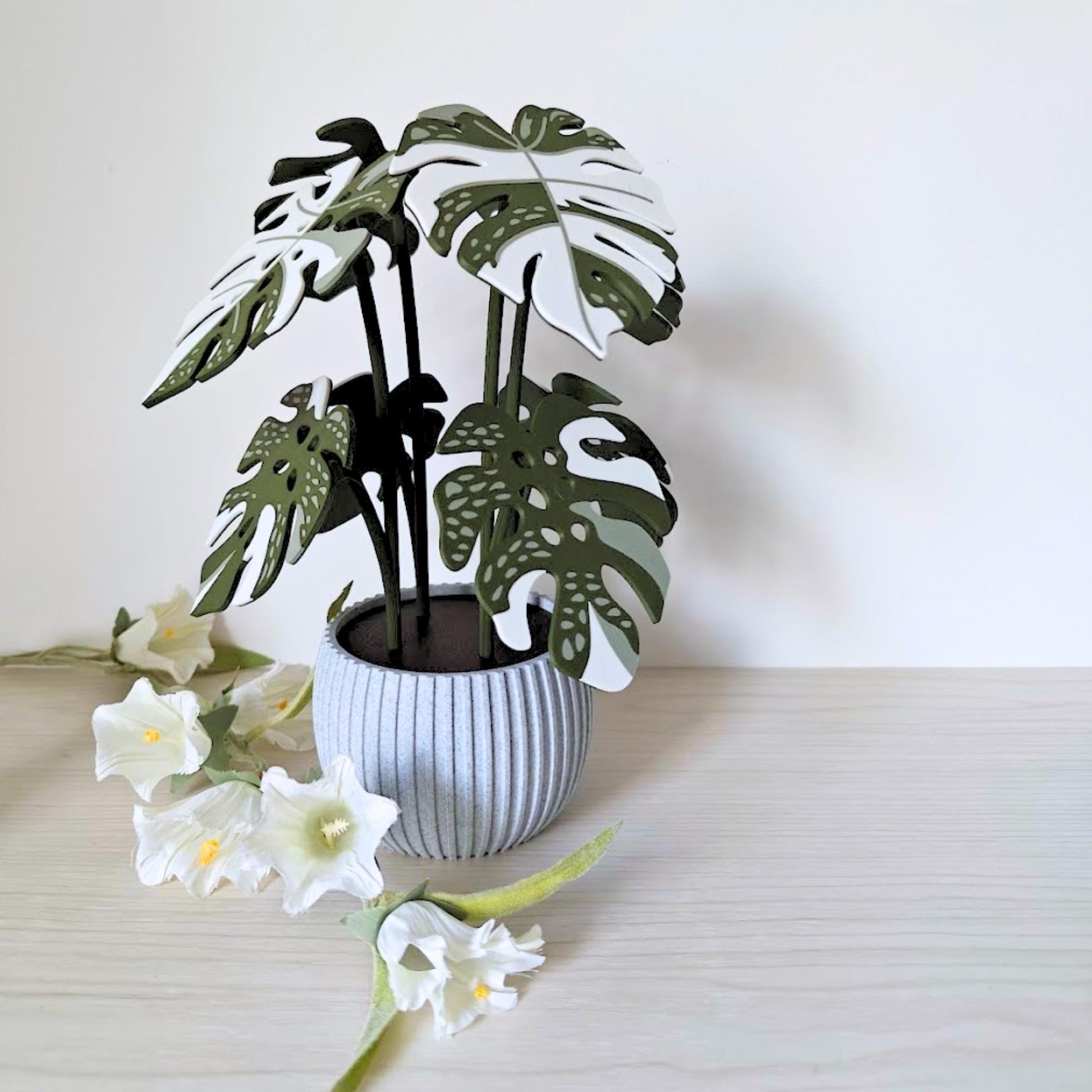 8 Coaster Monstera Thai Constellation, Eight MAGNETIC Leaves, Large Coaster Set, Gift for Plant Lovers, 3D printed Coaster Plant