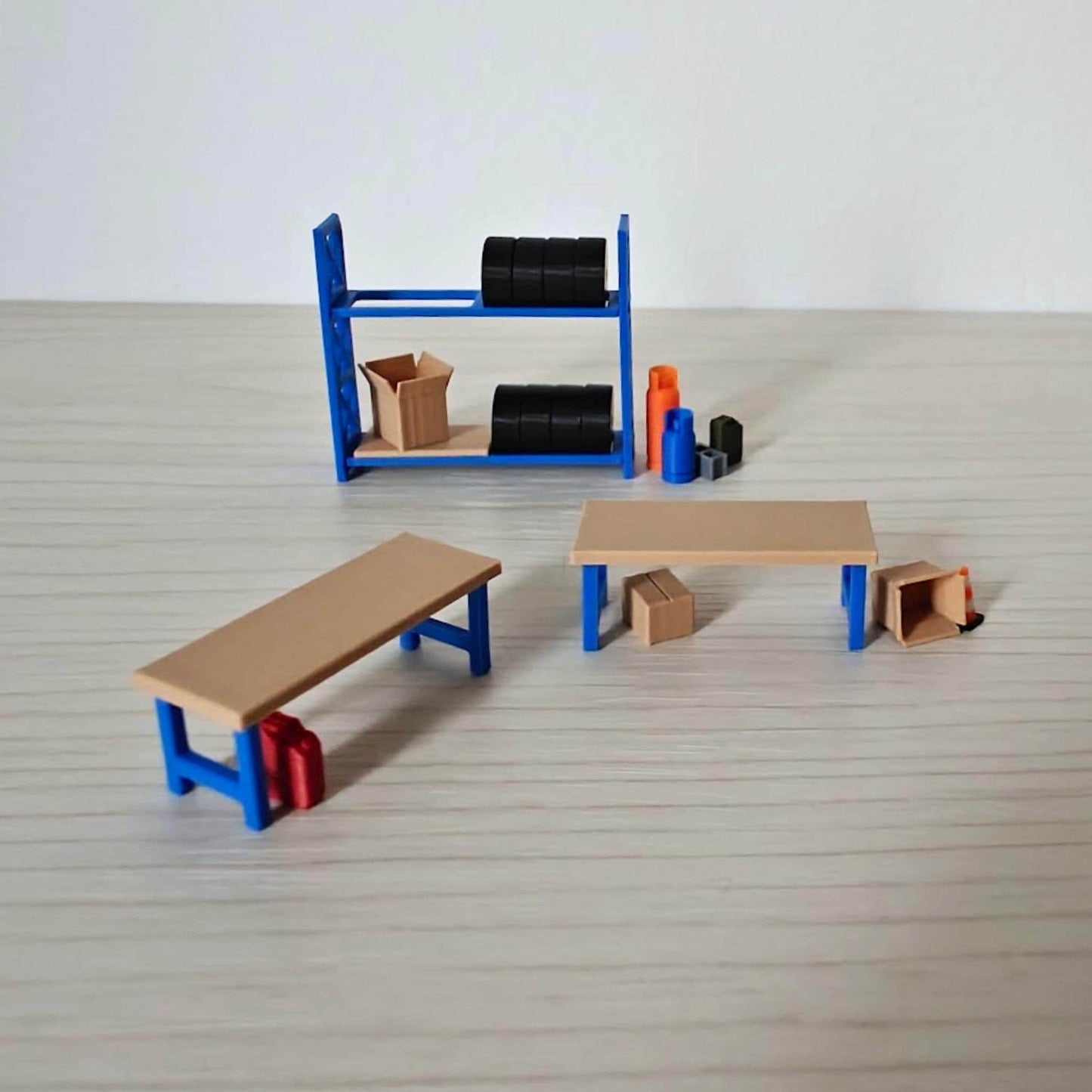 Miniature Workbench 1/64 Scale Garage Accessory for Mini Displays, Model Scenes, Crafts, Hobby Projects, 3D print