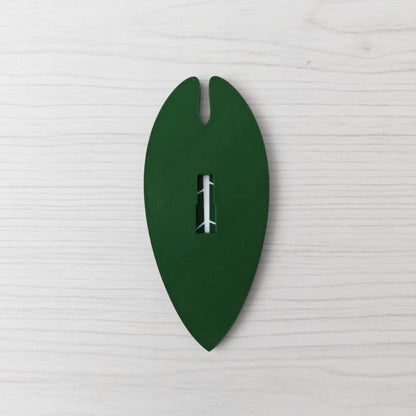 Back view of the Anthurium Warocqueanum handle showing the key slot opening.