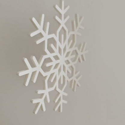 Large Snowflake Hanging Decorations, 3D Printed with Holiday Decor, Christmas Tree Ornaments, Gift Wrapping