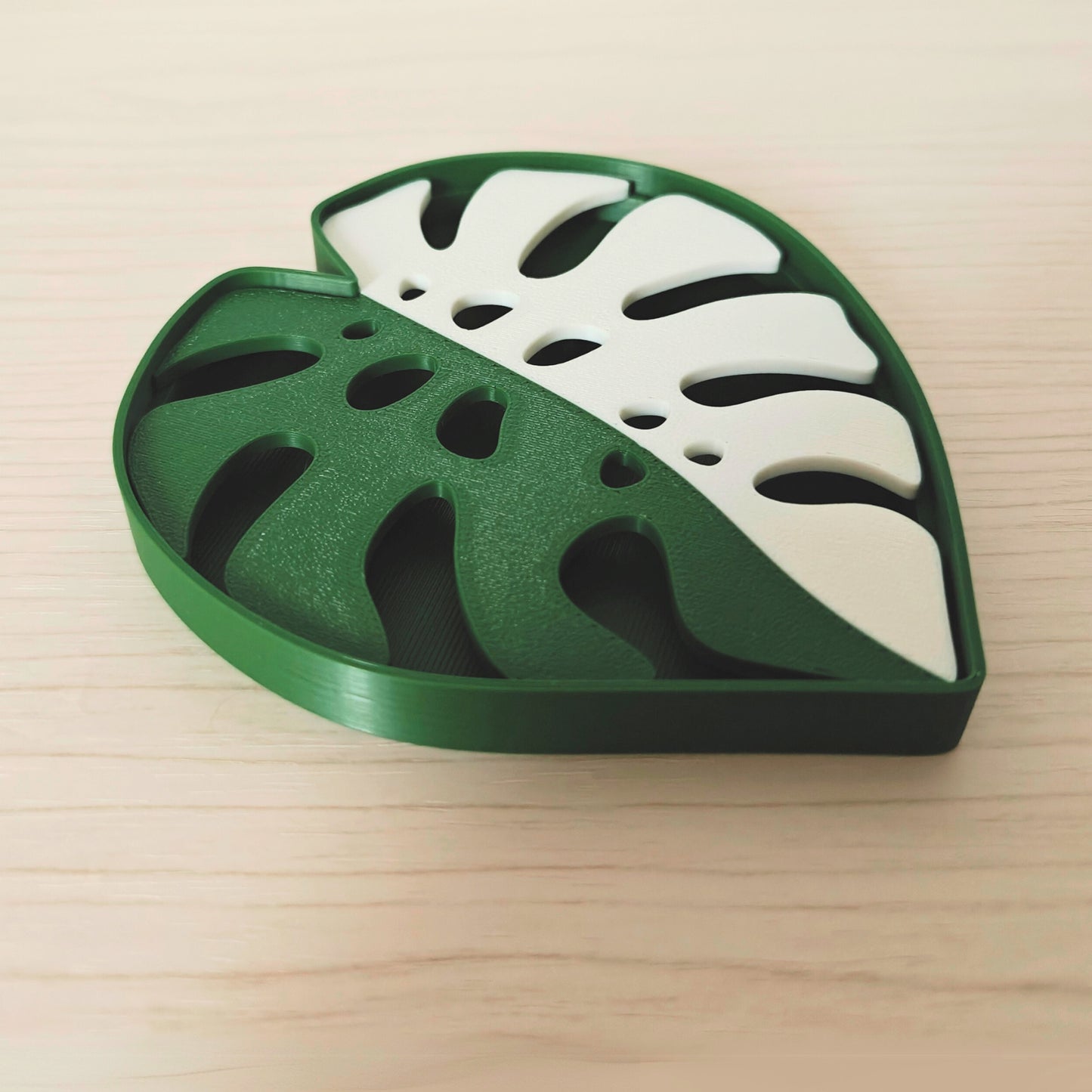 Monstera posuda za sapun